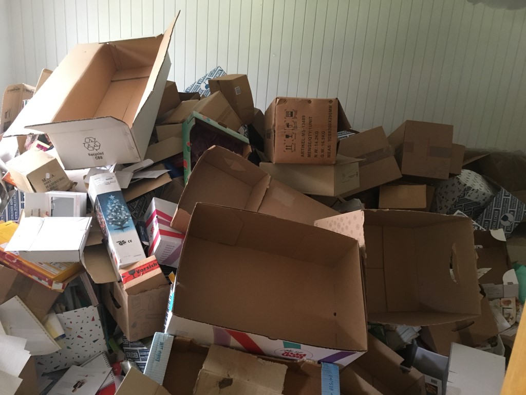 gesammeltes Papier und Kartonagen